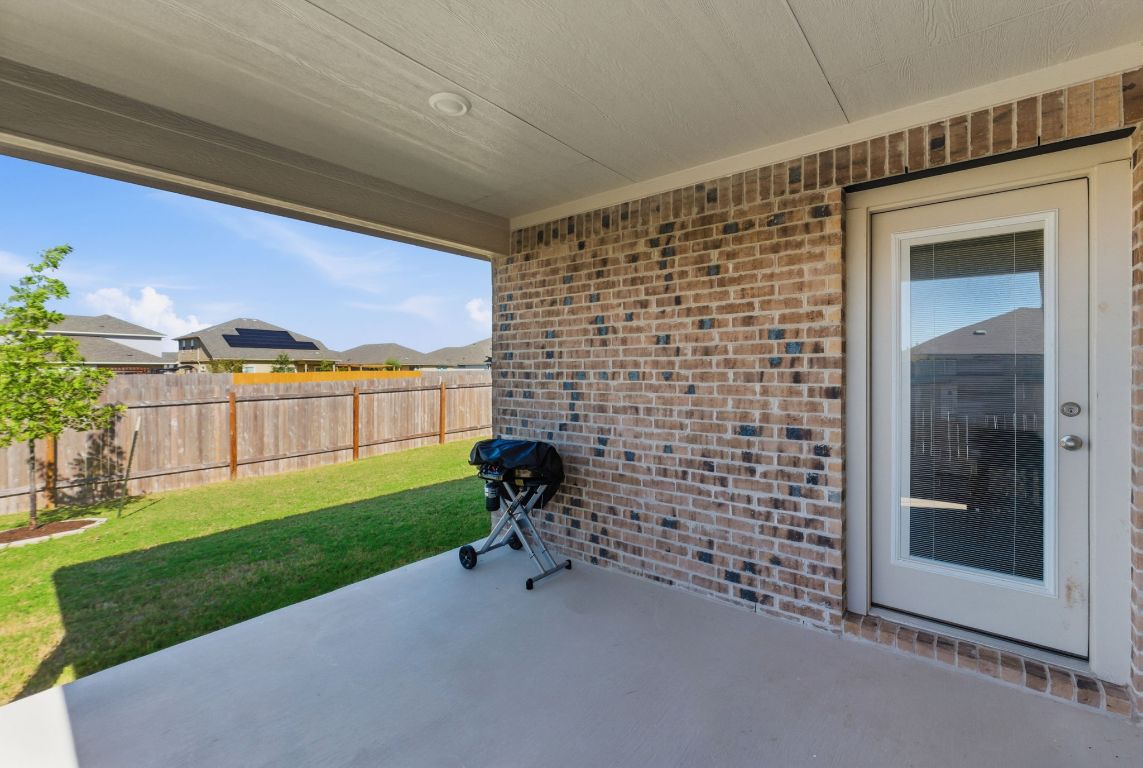 Manor Condo: 17800 Fairbridge Lane