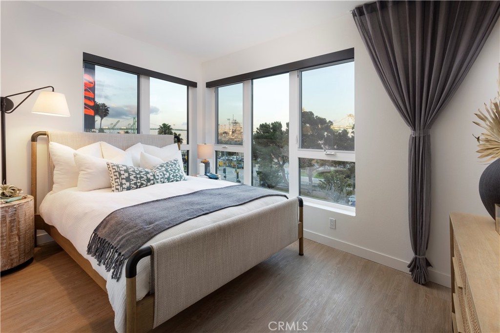 San Pedro Condo: 511 South Harbor Boulevard