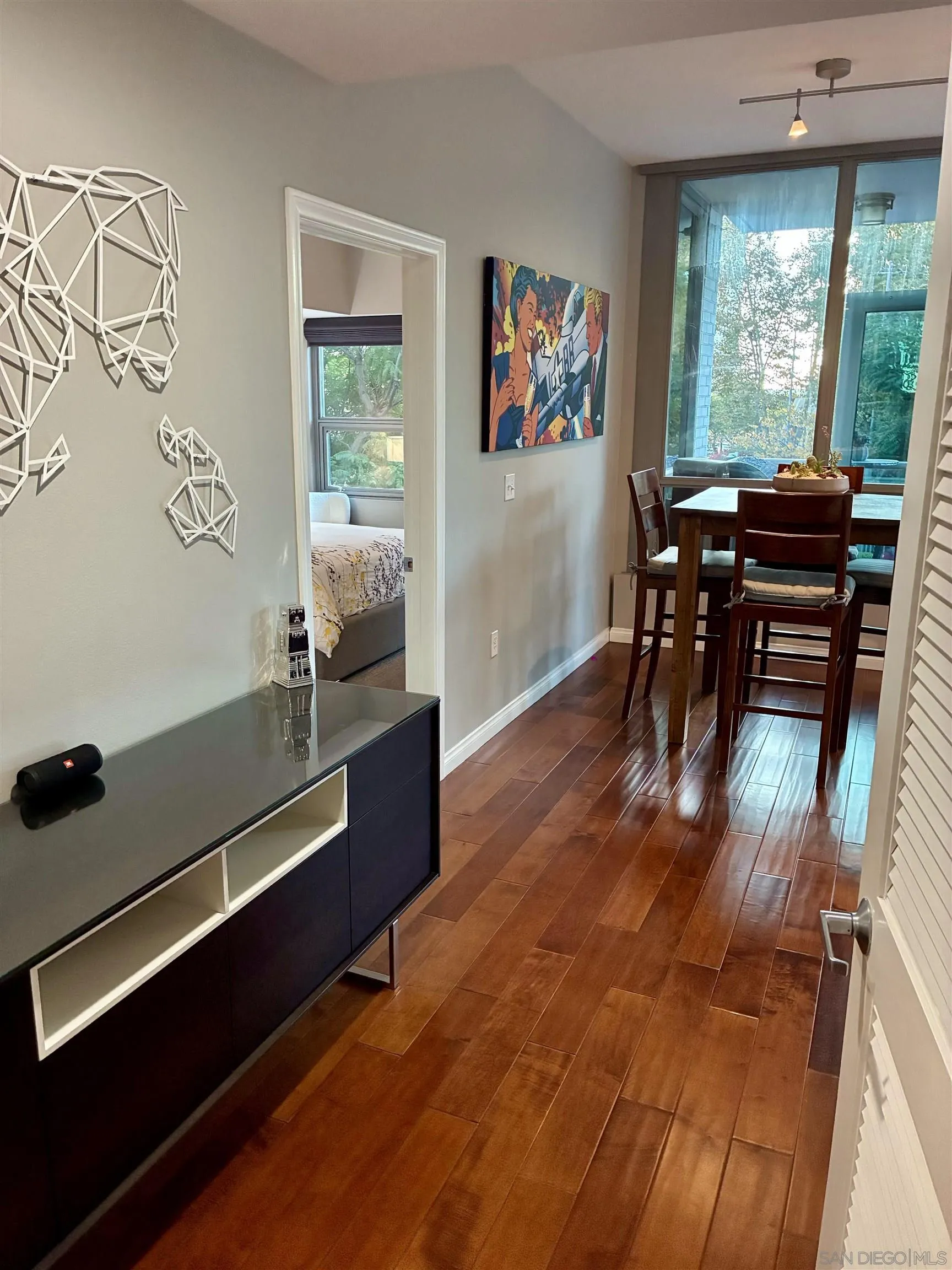 San Diego Condo: 206 Park Boulevard