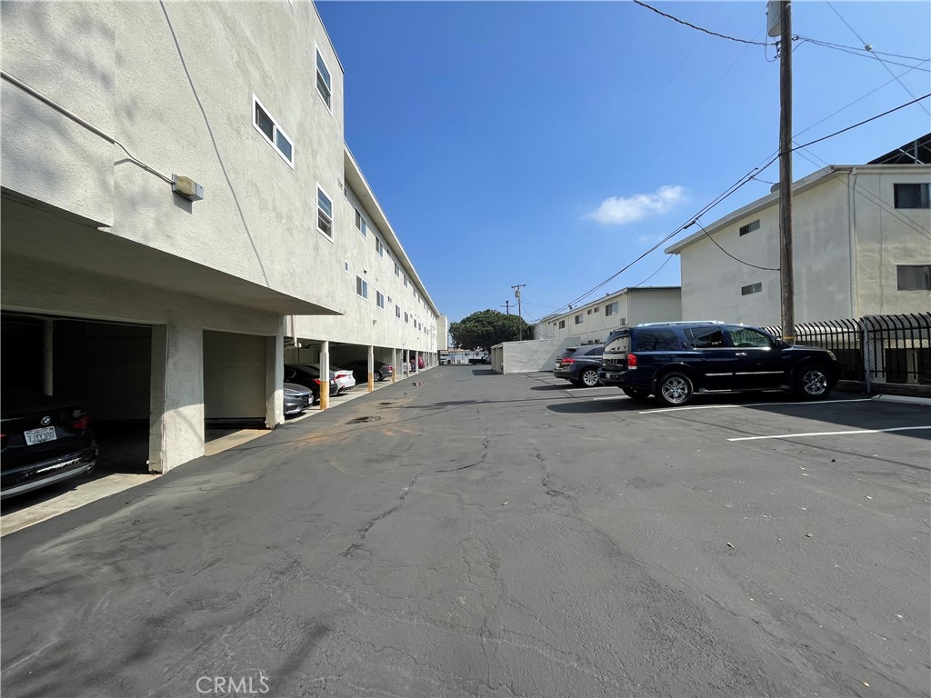 Torrance Condo: 4160 West 182nd Street