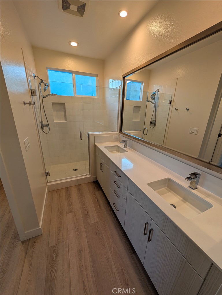 El Monte Condo: 2823 Lily Lane