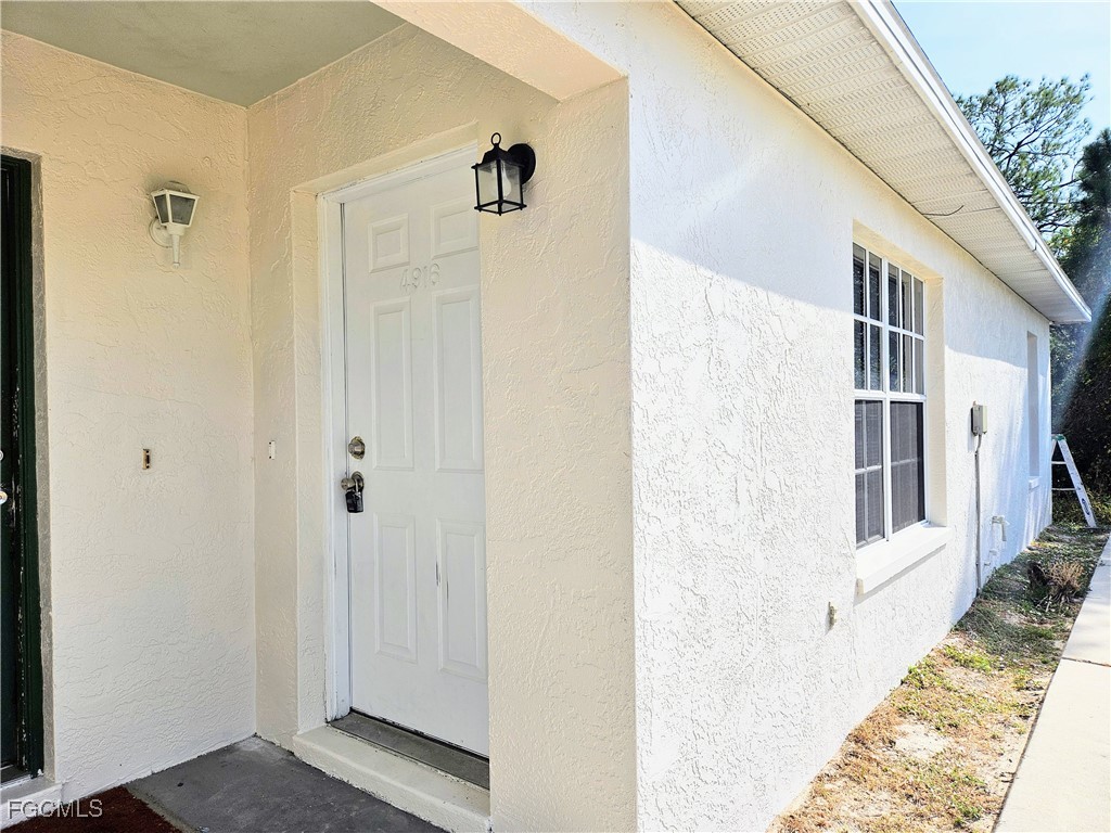 Lehigh Acres Condo: 4916 Leonard Boulevard South