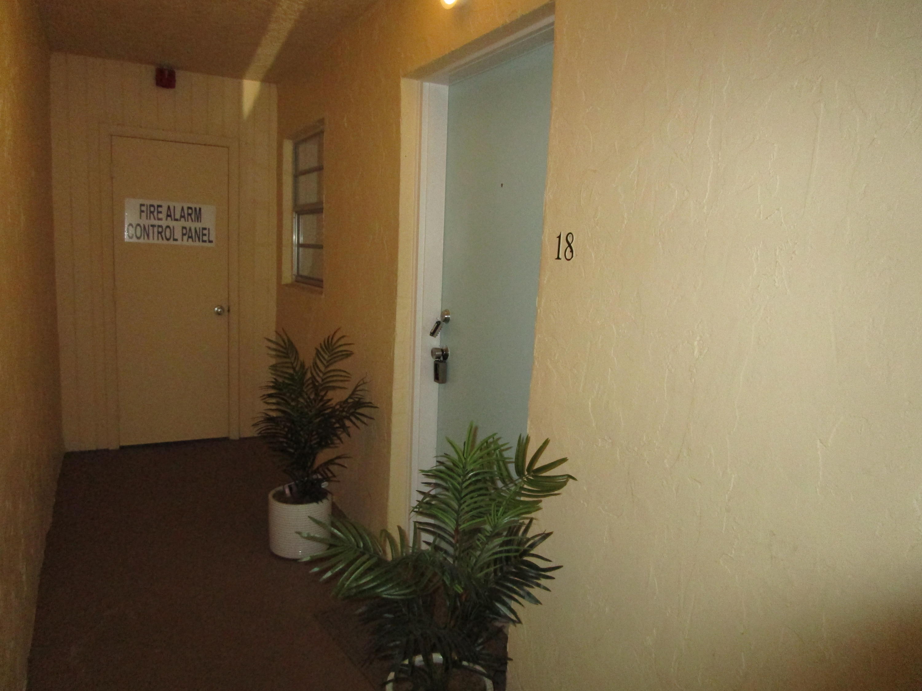 Palm Beach Gardens Condo: 10693 North Military Trail