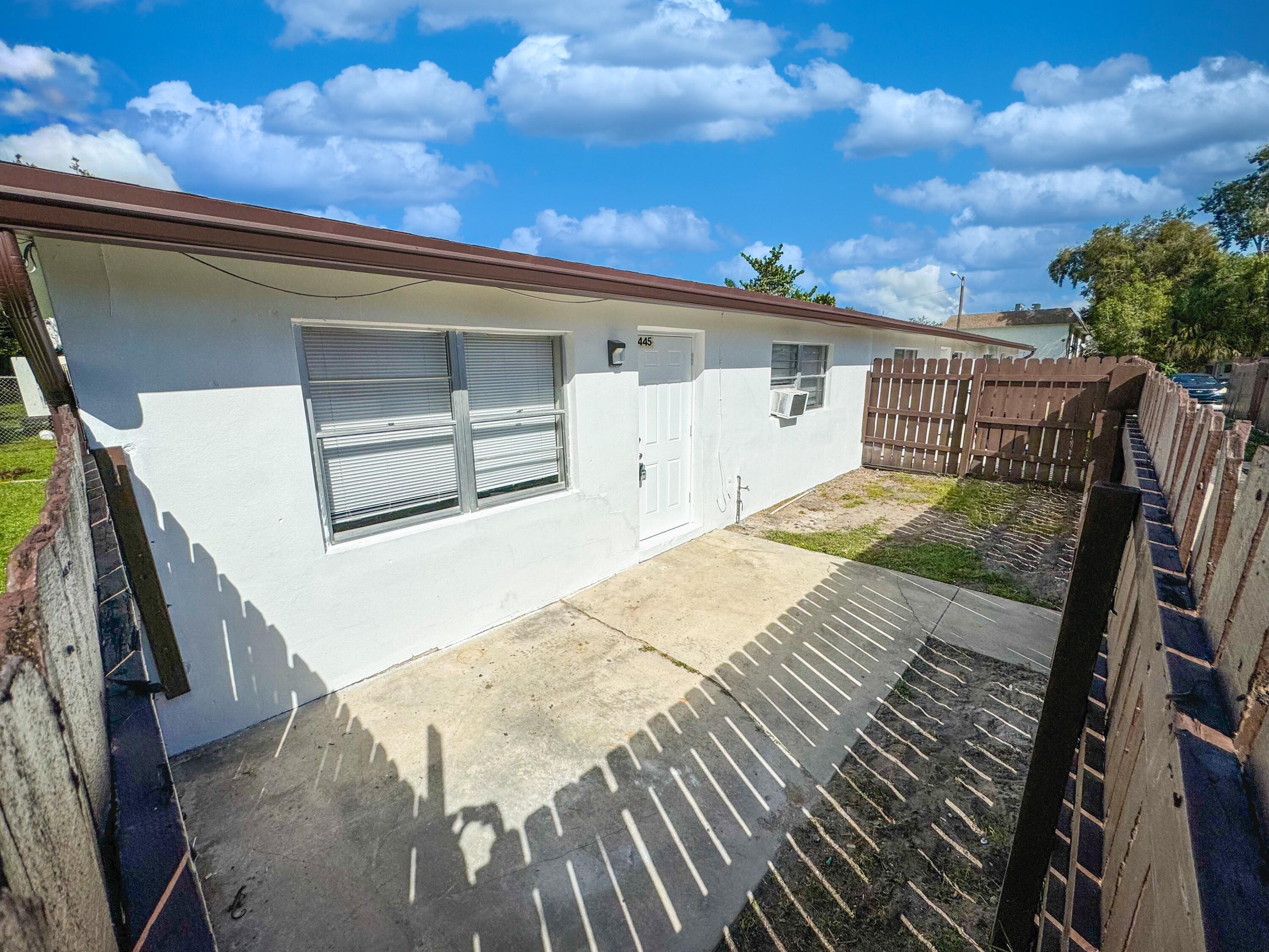 Lake Worth Condo: 3445 Hi Street