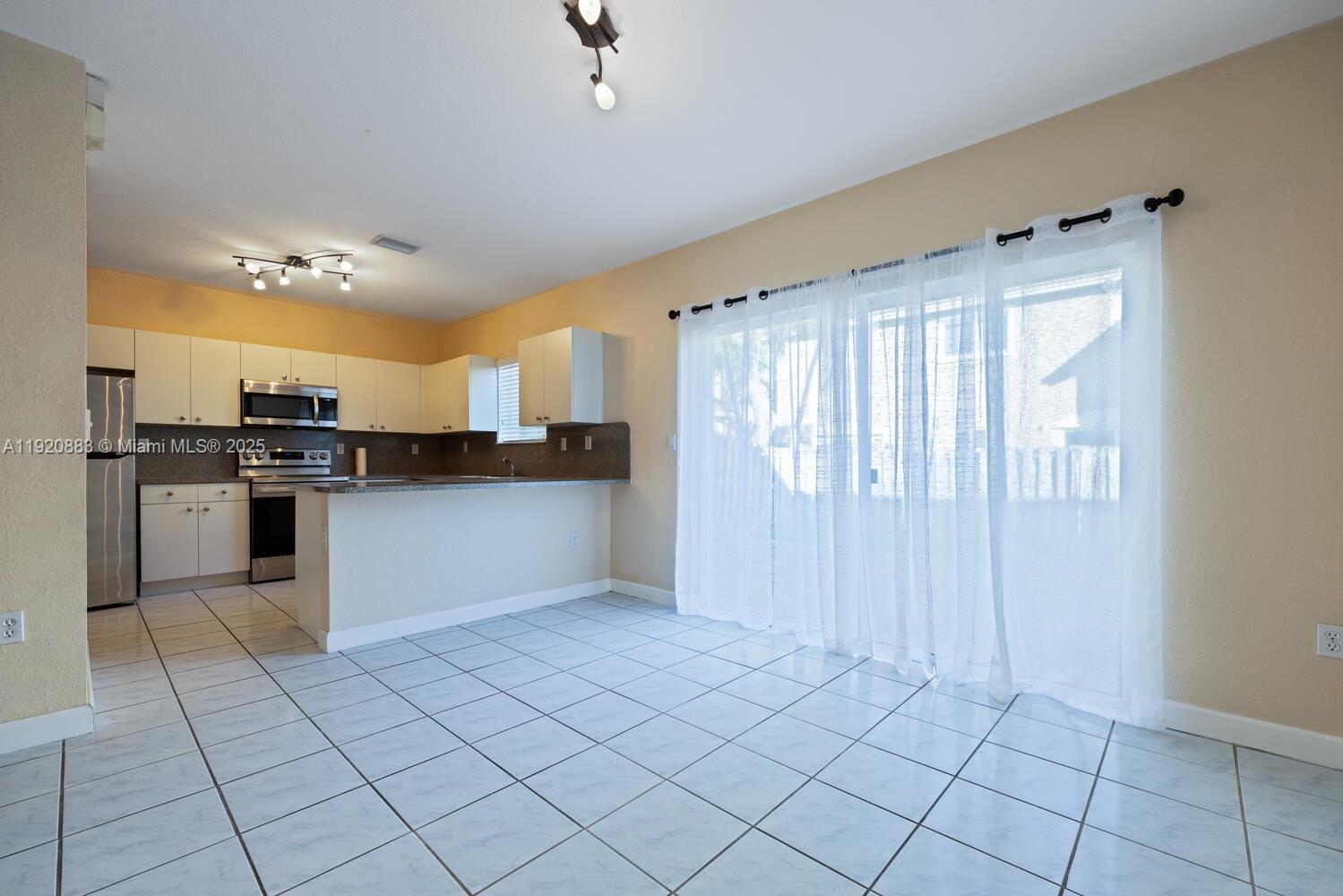 Cutler Bay Condo: 8521 Southwest 214th Terrace