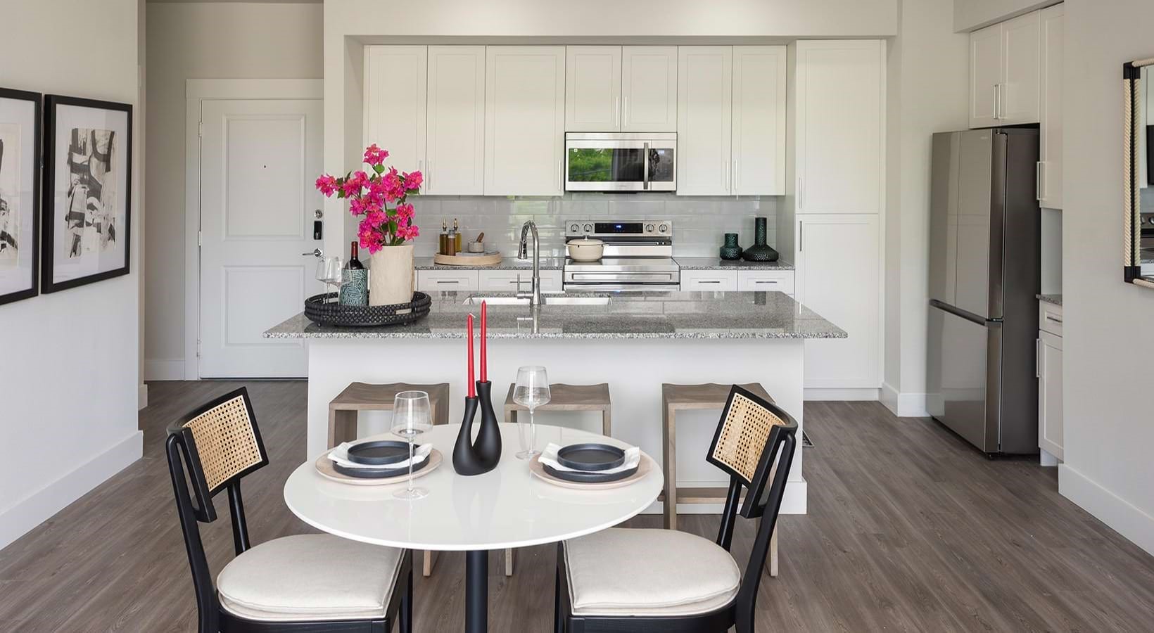 Houston Condo: 2425 Bell Street