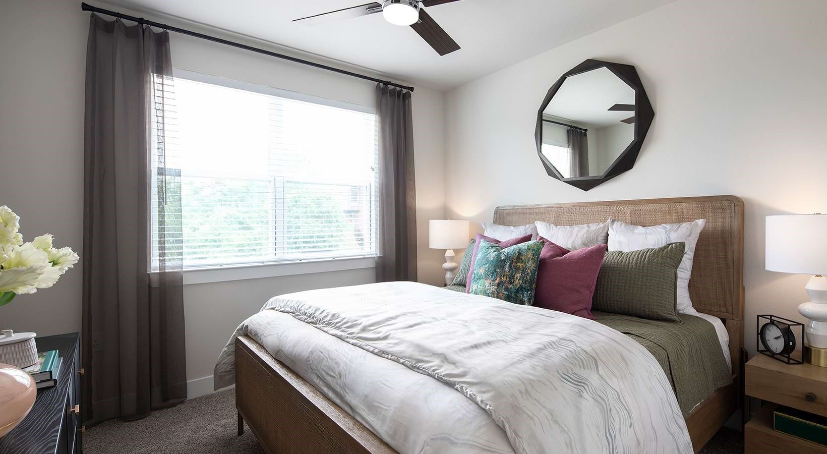 Houston Condo: 2425 Bell Street