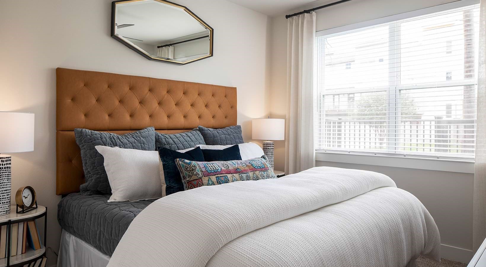 Houston Condo: 2425 Bell Street