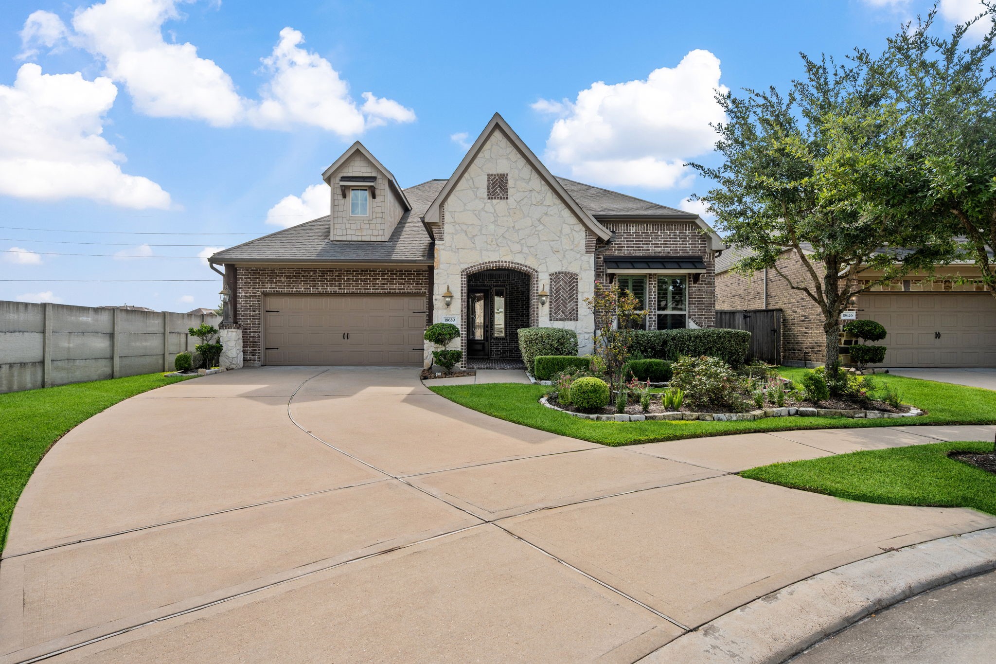 Cypress Condo: 18630 Luma Cove Lane