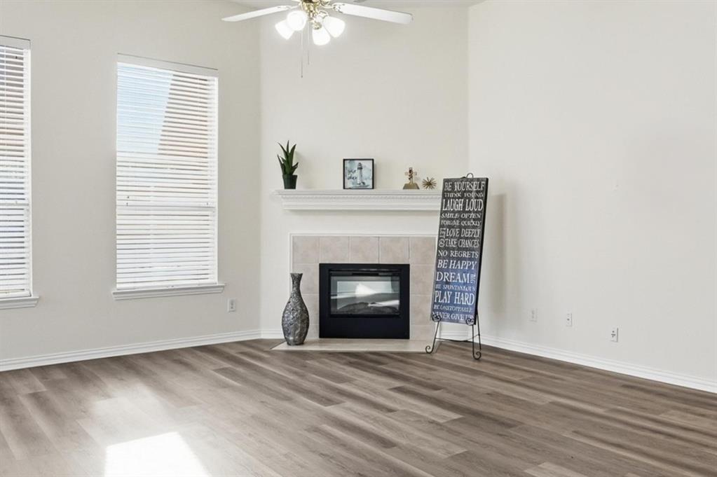 Allen Condo: 1718 Clarke Springs Drive