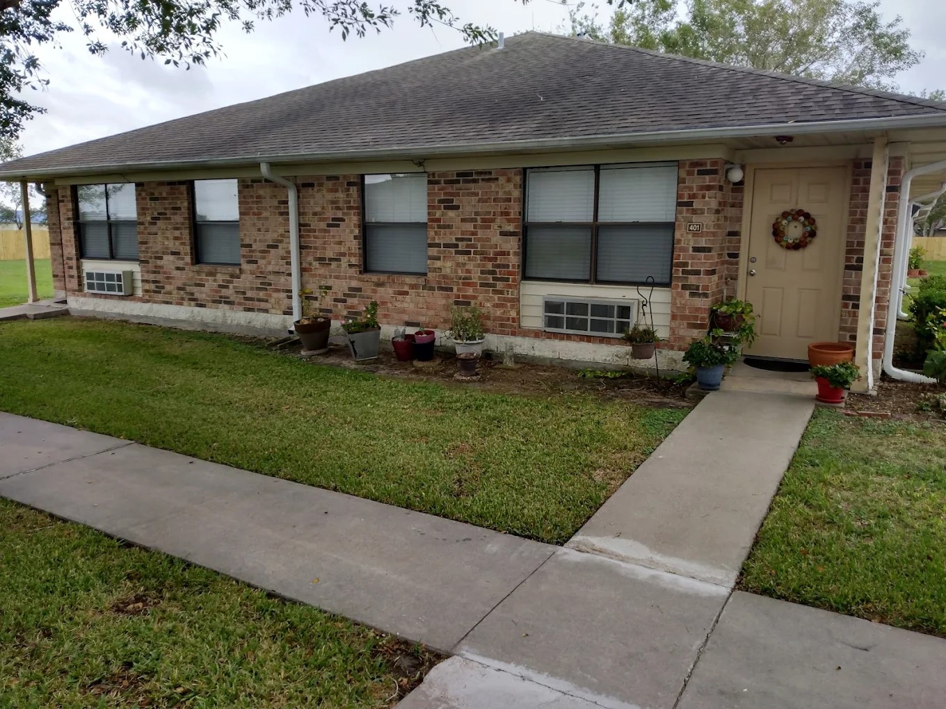 Edna Condo: 1207 Miracle Drive