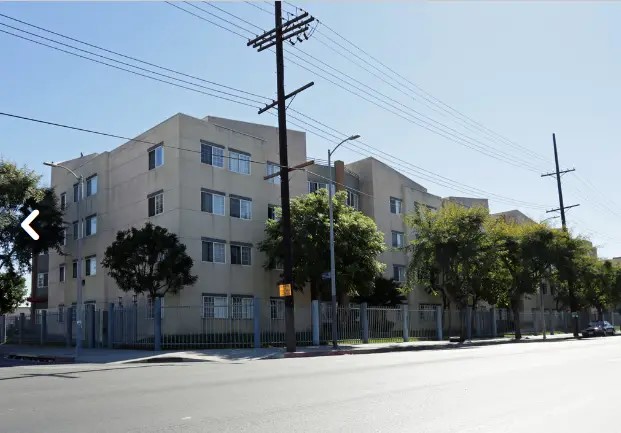 Los Angeles Condo: 6050 South Western Avenue