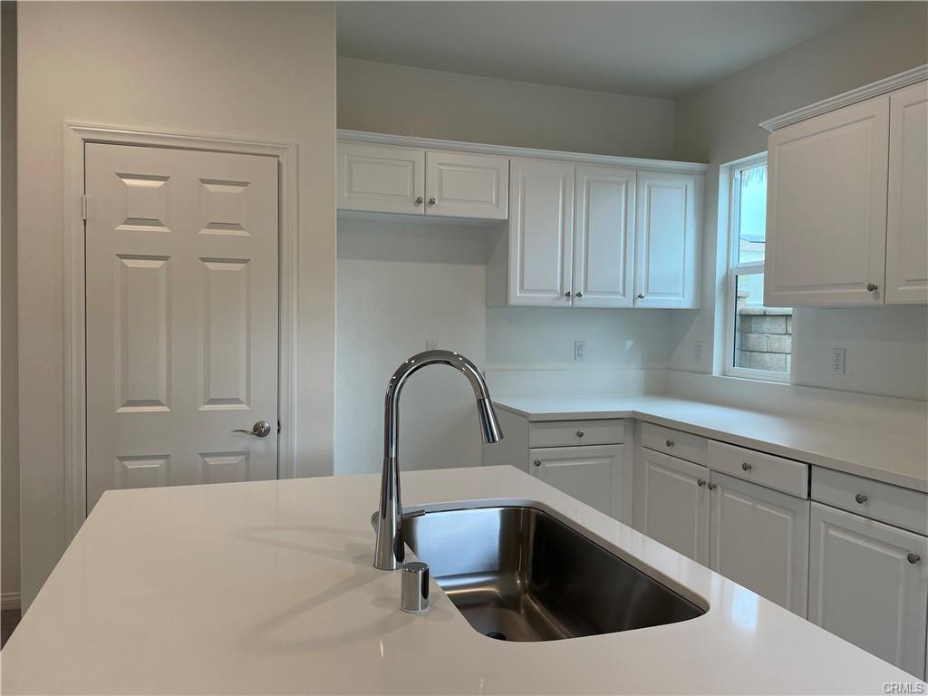 Denison Condo: 2731 West Washington St