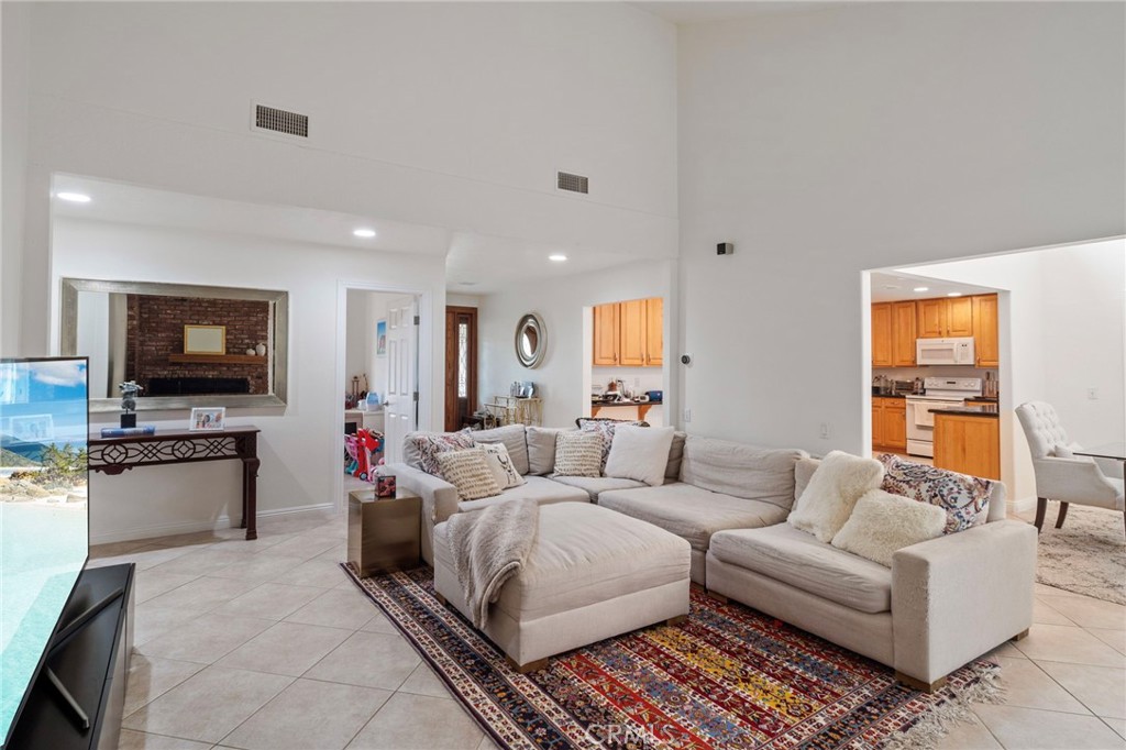 Mission Viejo Condo: 25902 Vía Del Sur
