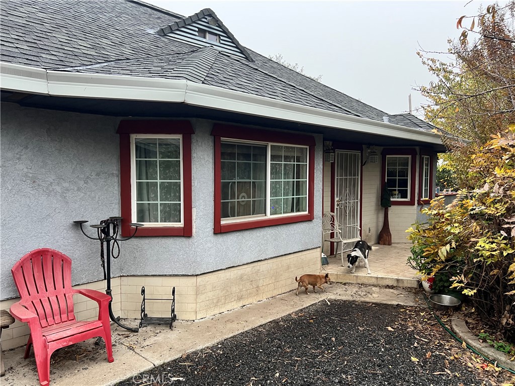 Oroville Condo: 6 Dorr