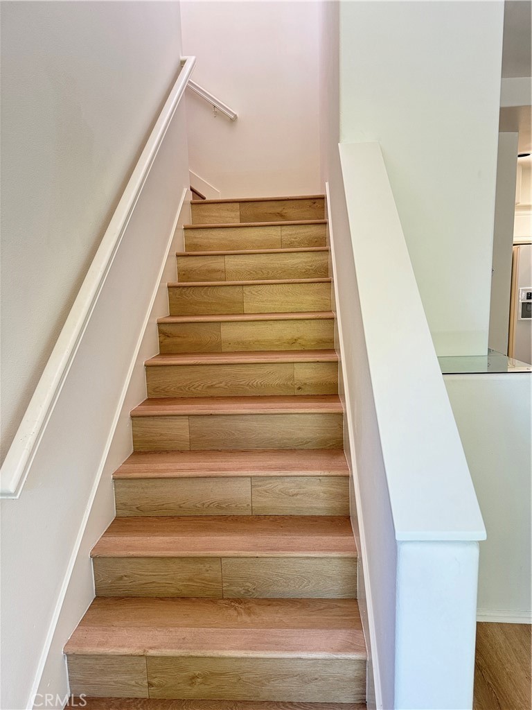 Tustin Condo: 2701 Dunstan Drive