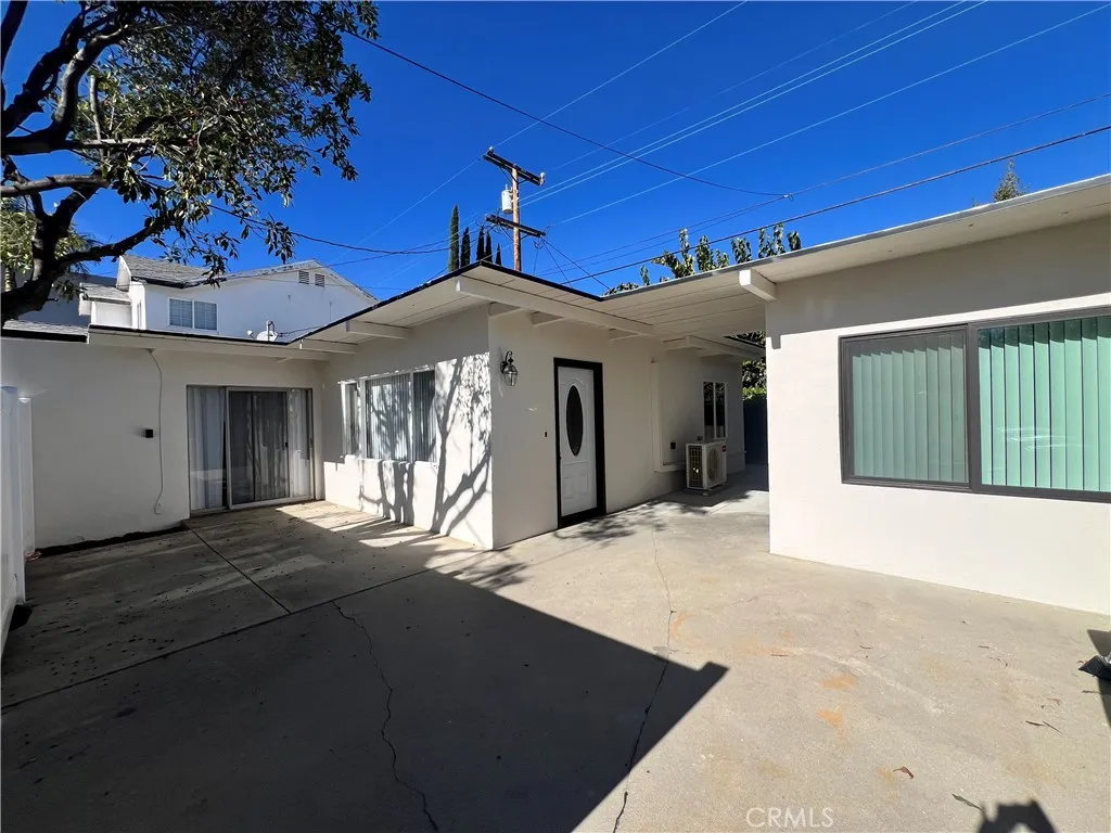 Glendale Condo: 635 Palm Drive