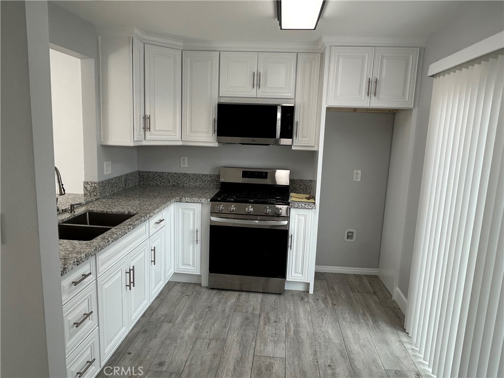 Rialto Condo: 1678 West Bonnie View Drive