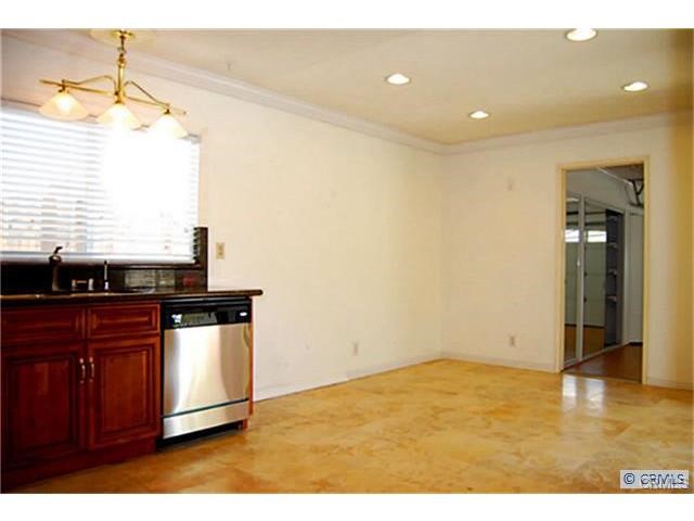 Irvine Condo: 14681 Comet Street