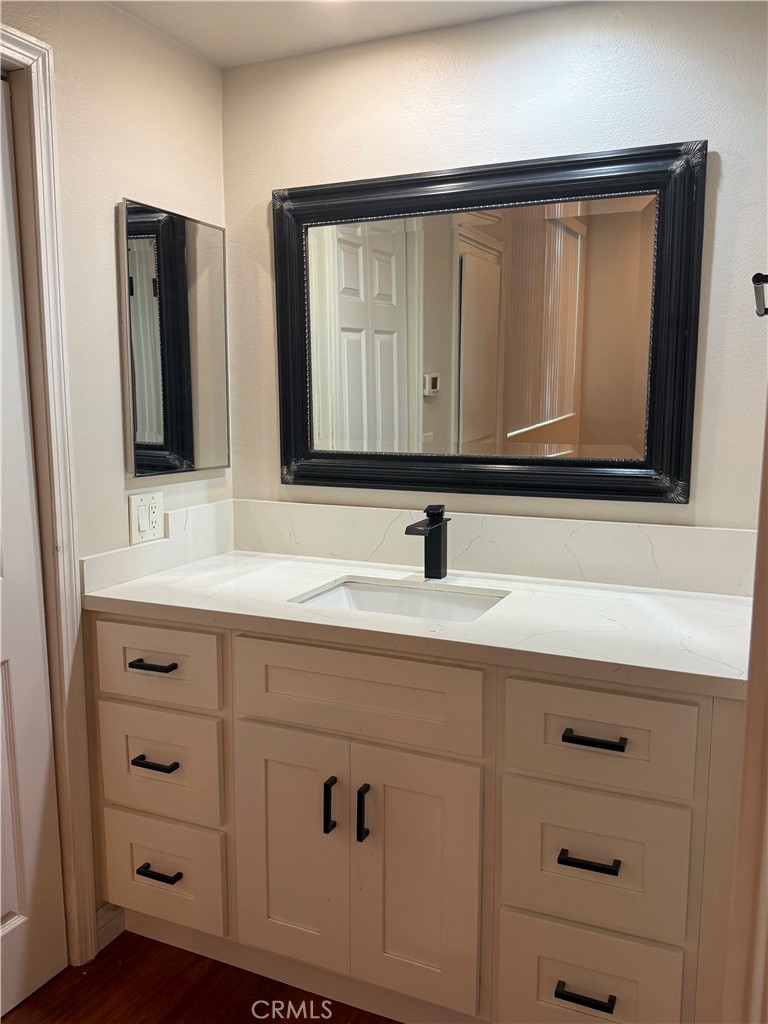 Irvine Condo: 89 Lakepines