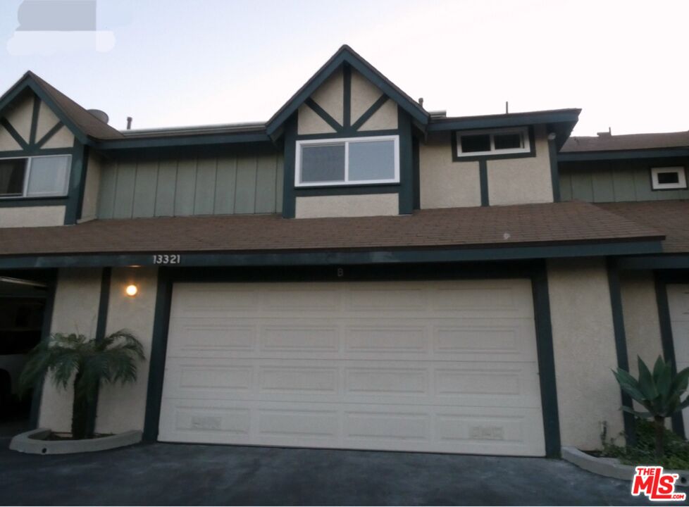 Whittier Condo: 13321 Meyer Road