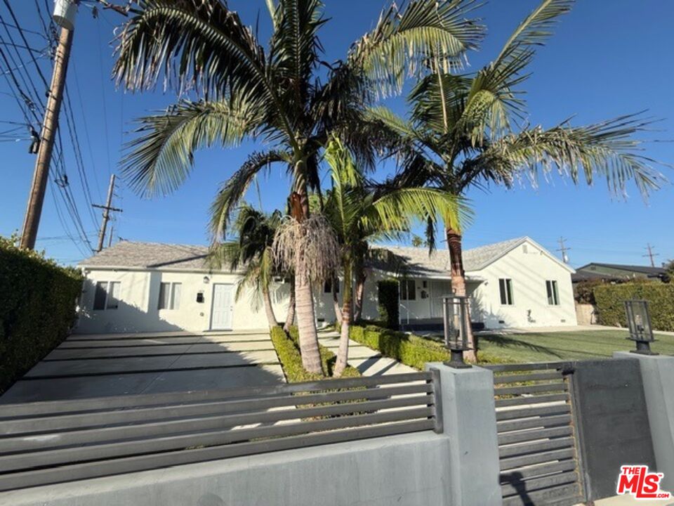 Burbank Condo: 1413 North Avon Street