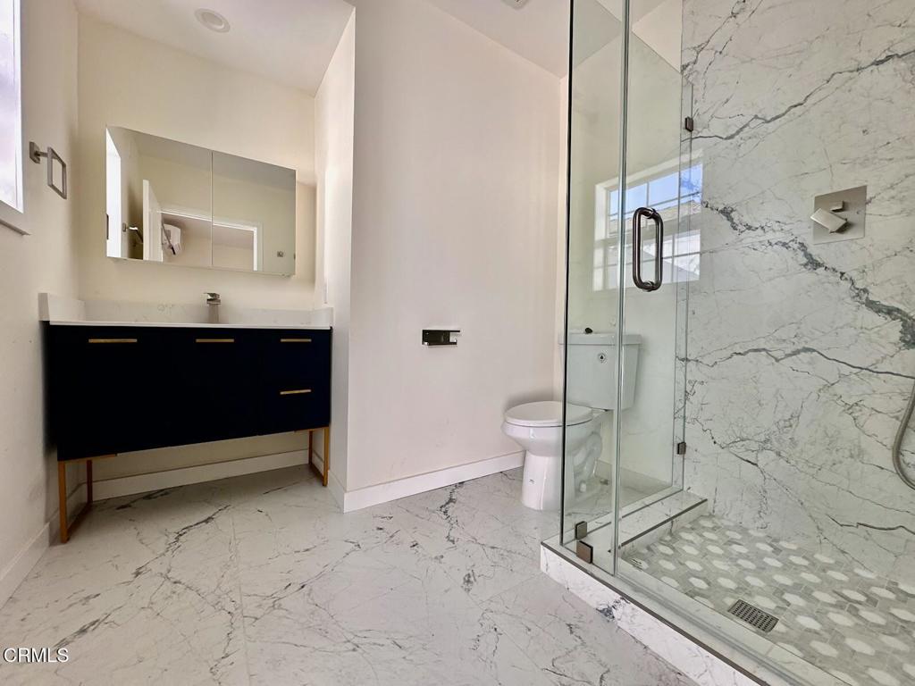 Northridge Condo: 17451 Keswick Street