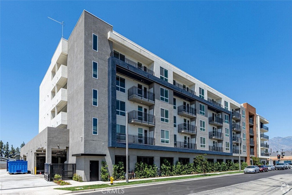 Arcadia Condo: 4064 East Live Oak Avenue