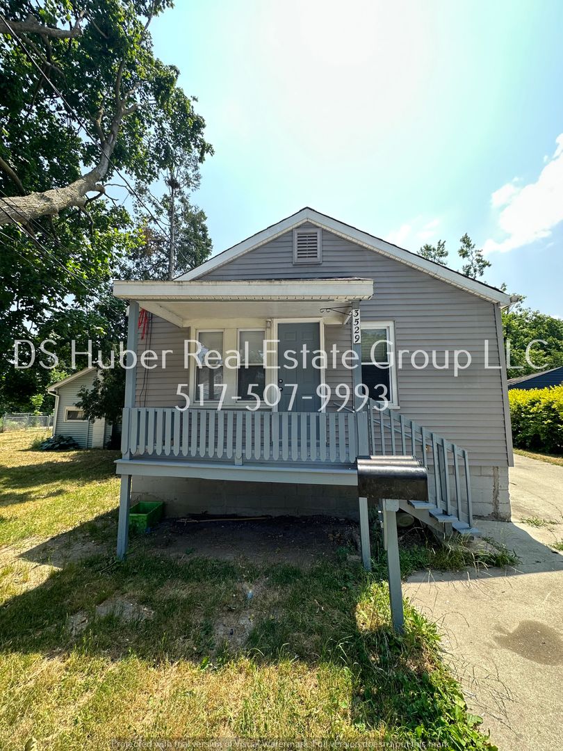 Lansing Condo: 3529 Bergman Ave