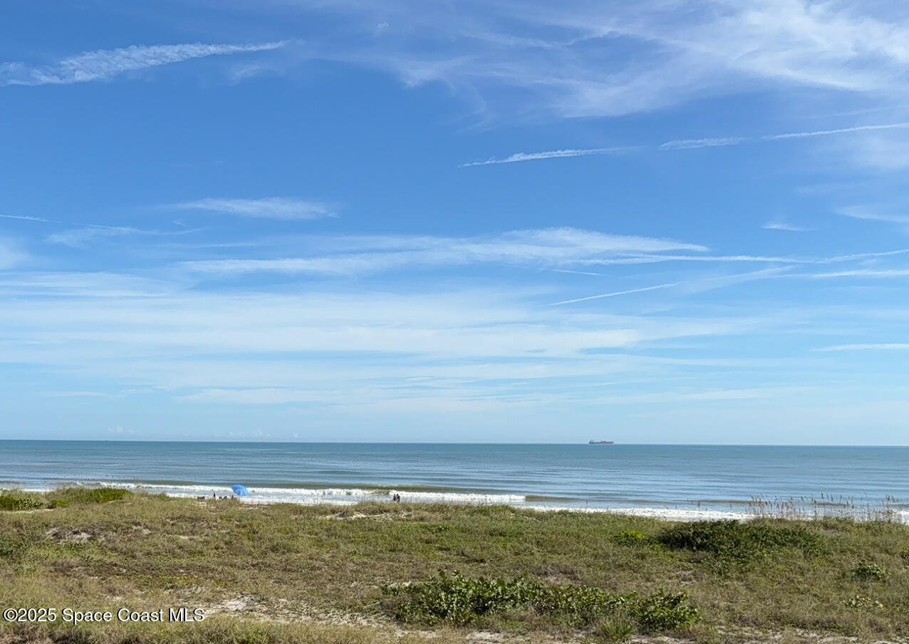 Cocoa Beach Condo: 333 North Atlantic Avenue