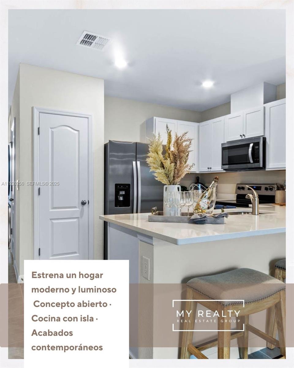 Davenport Condo: 2915 Canary Avenue