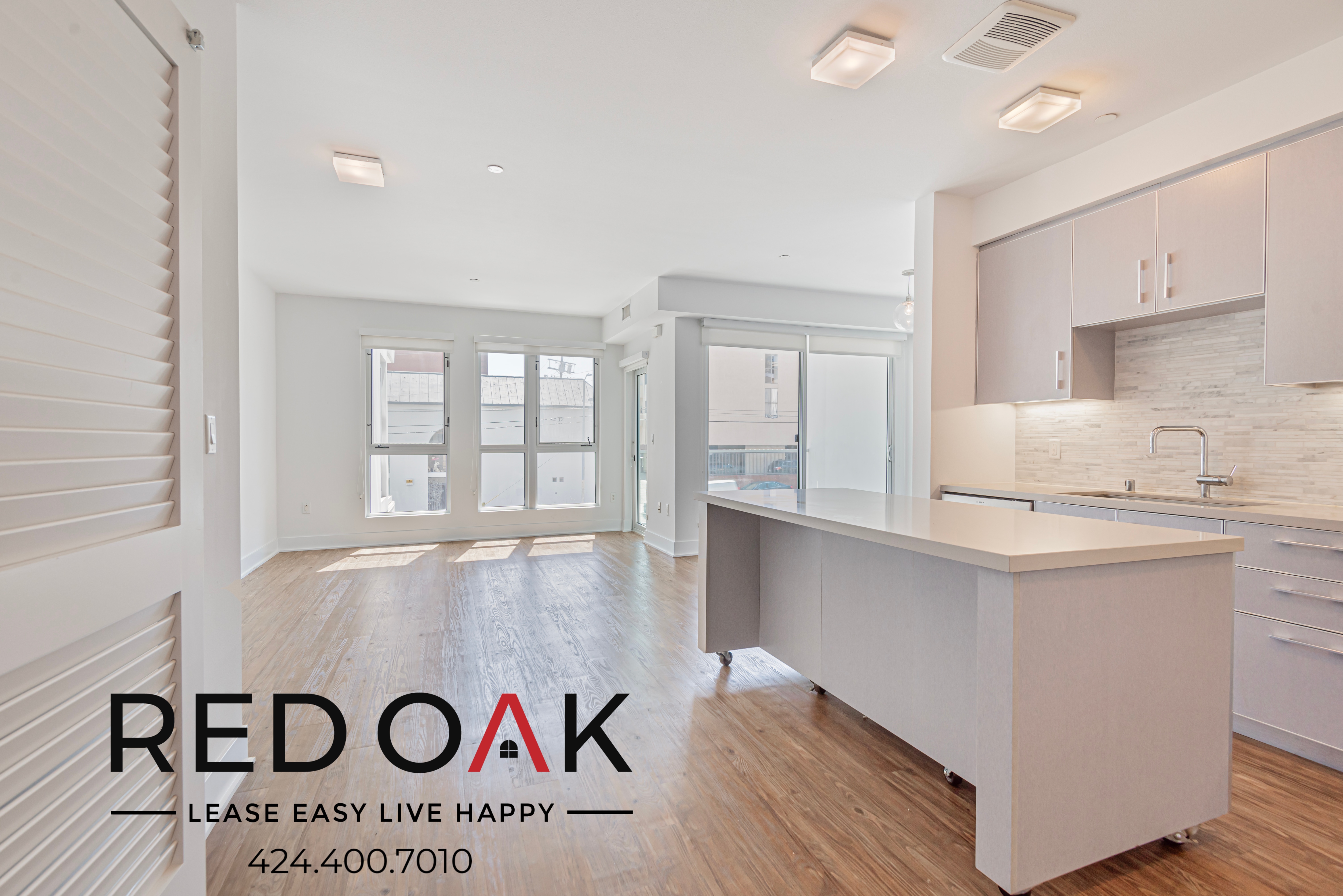 Los Angeles Condo: 1168 S Barrington Ave