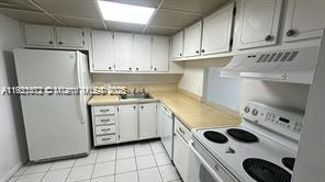 West Palm Beach Condo: 500 Executive Center Drive