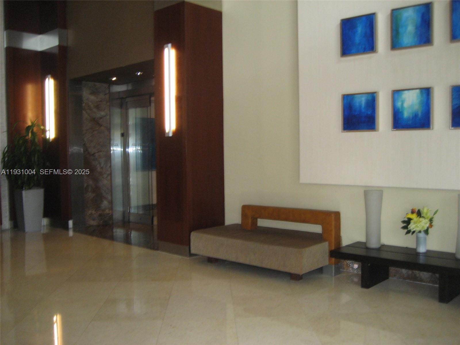 Miami Beach Condo: Blue & Green Diamond Condominiums