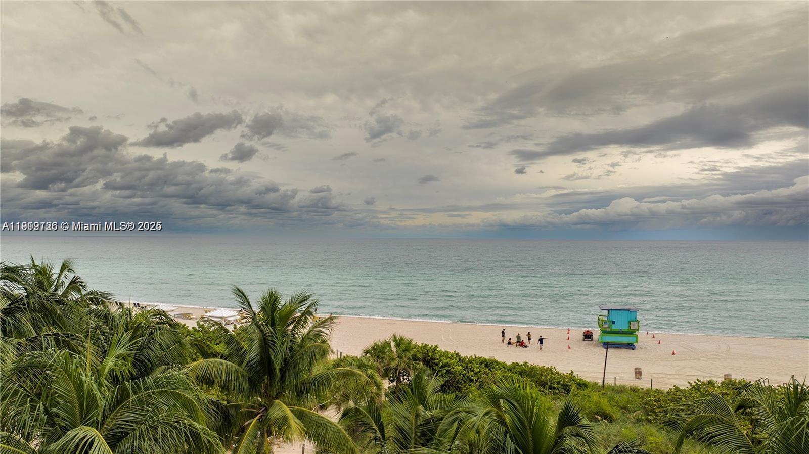 Miami Beach Condo: 6061 Collins Avenue