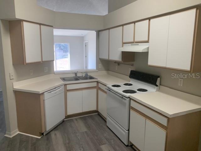 Valrico Condo: 3004 Summer House Drive