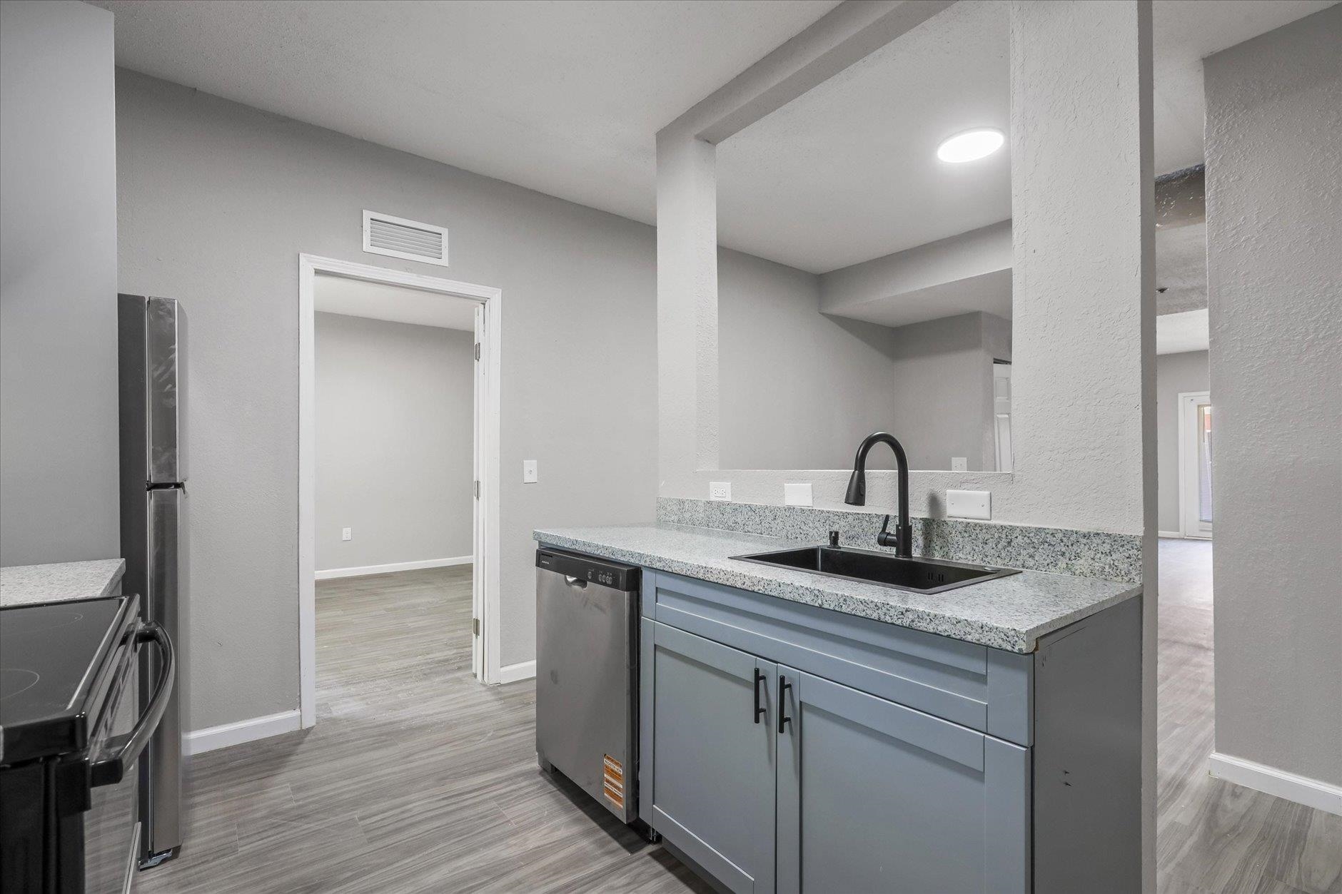 Tallahassee Condo: 401 Putnam Drive