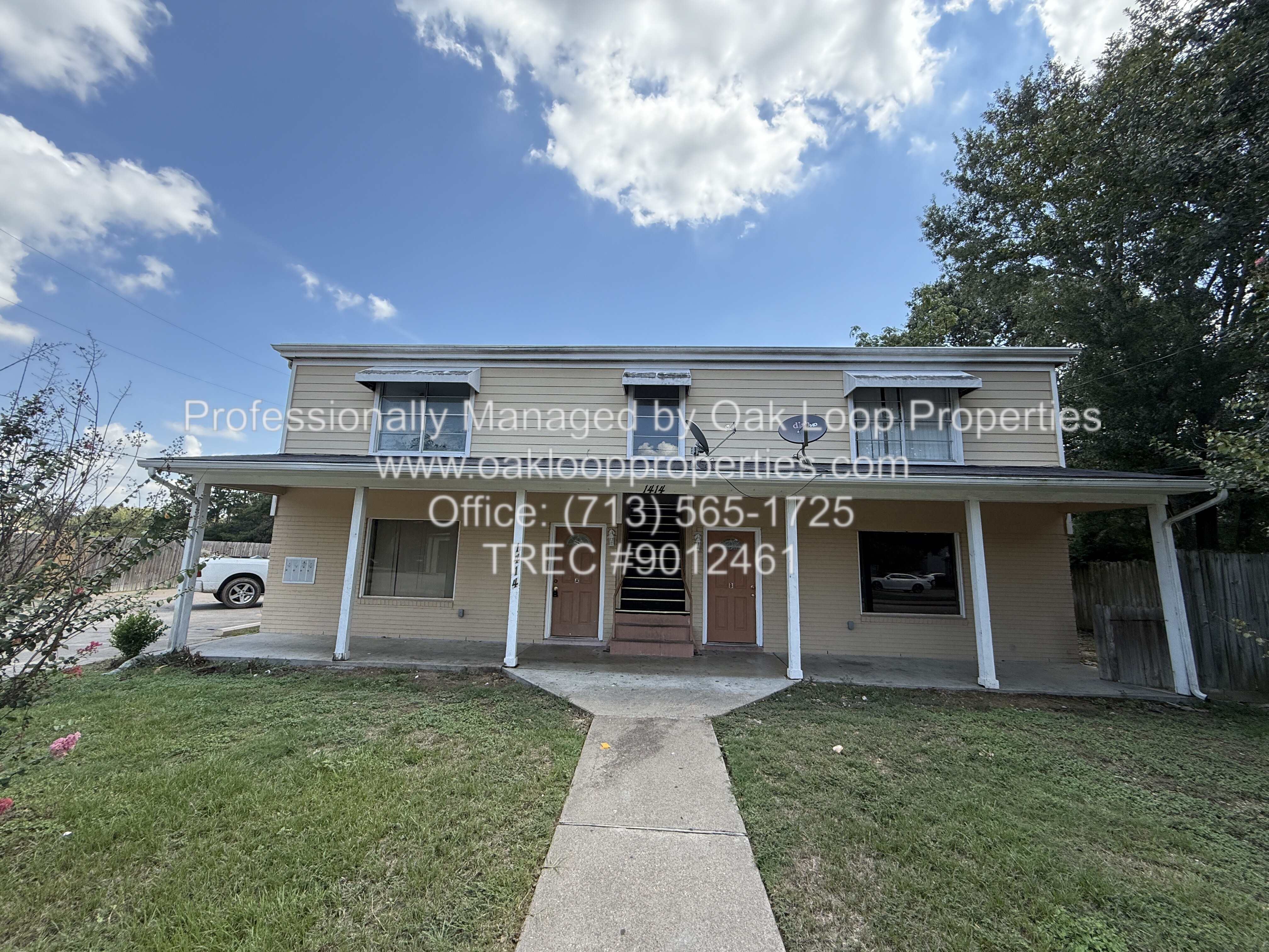 Katy Condo: 1414 East Avenue Apt A