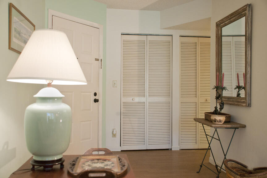 Jupiter Condo: 1605 Highway 1