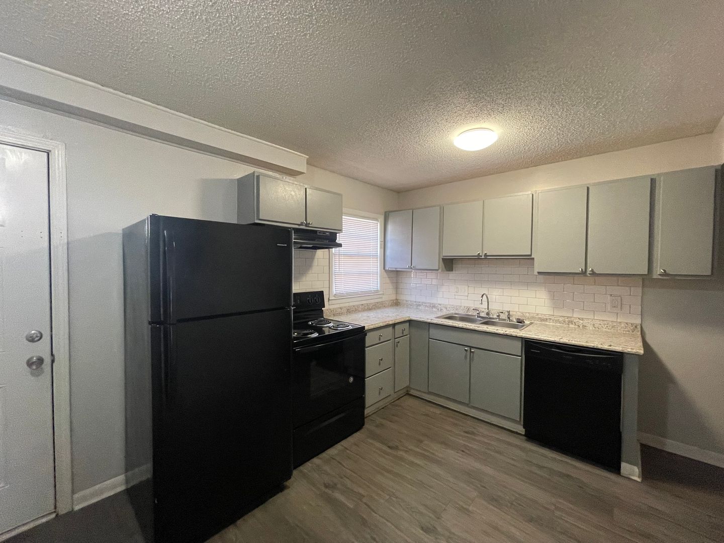 Warner Robins Condo: 131 Wall Street