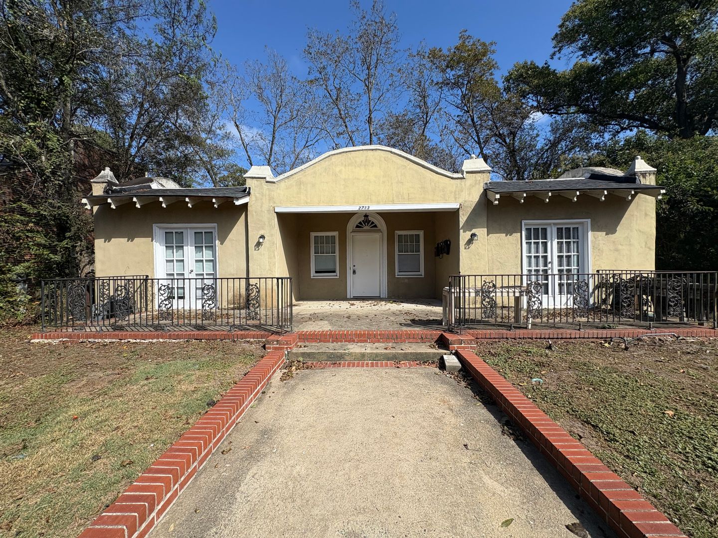 Macon Condo: 2713 Vineville Ave.