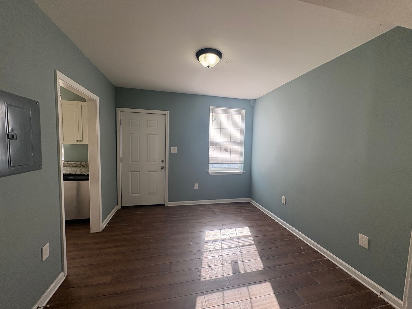 Macon Condo: 833 North Avenue
