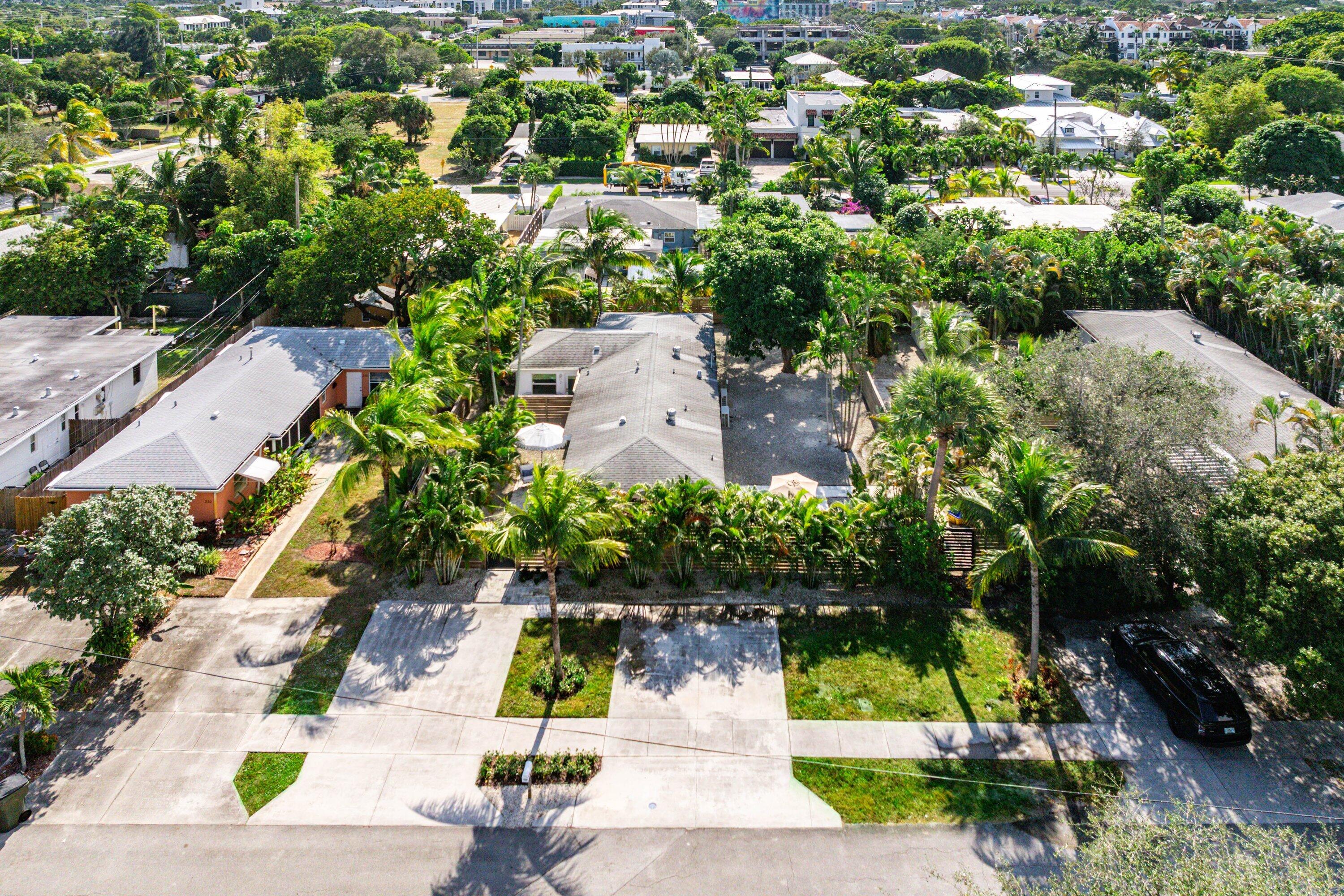 Delray Beach Condo: 226 Northeast 5th Street