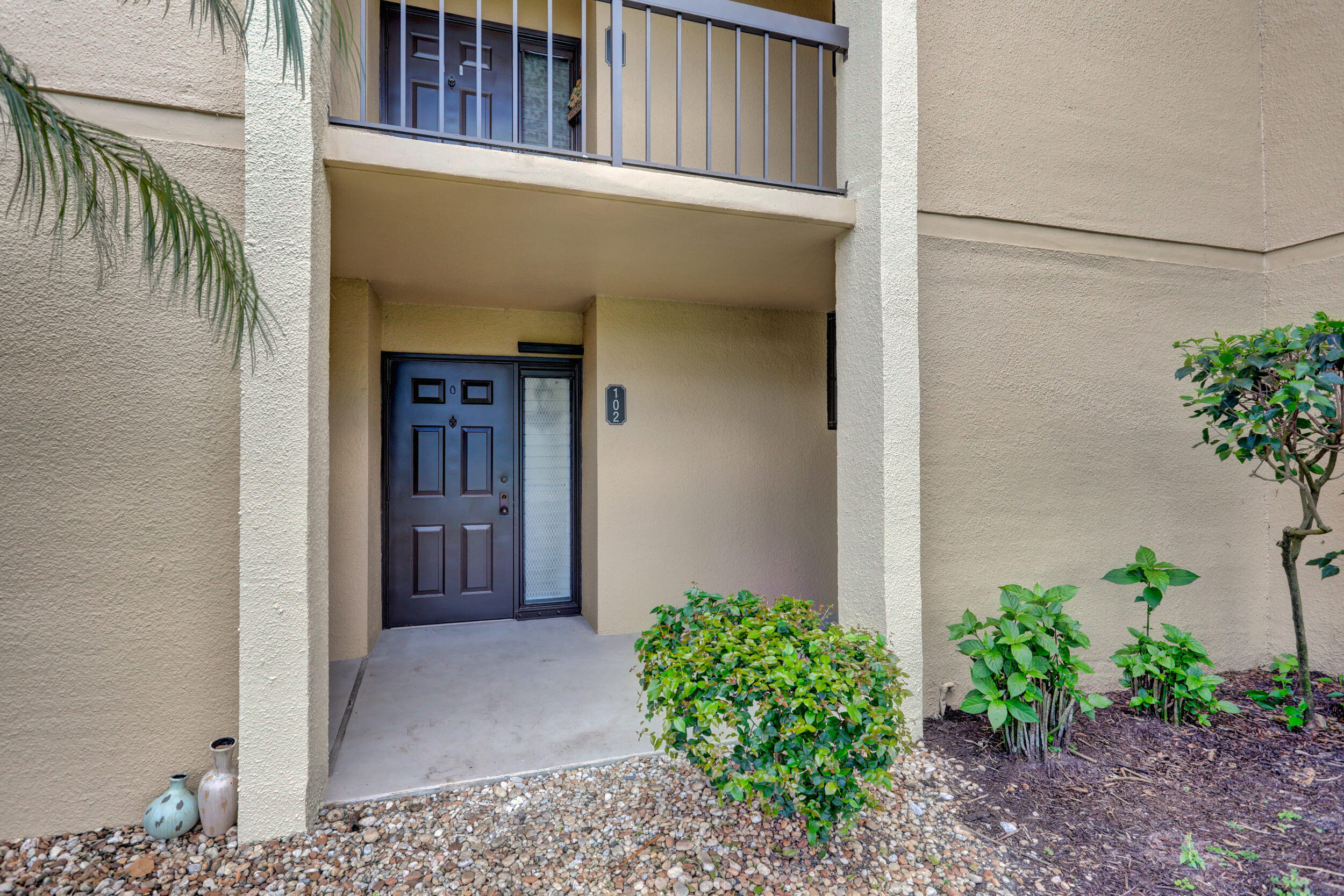 Palm Beach Gardens Condo: 5390 Woodland Lakes Drive