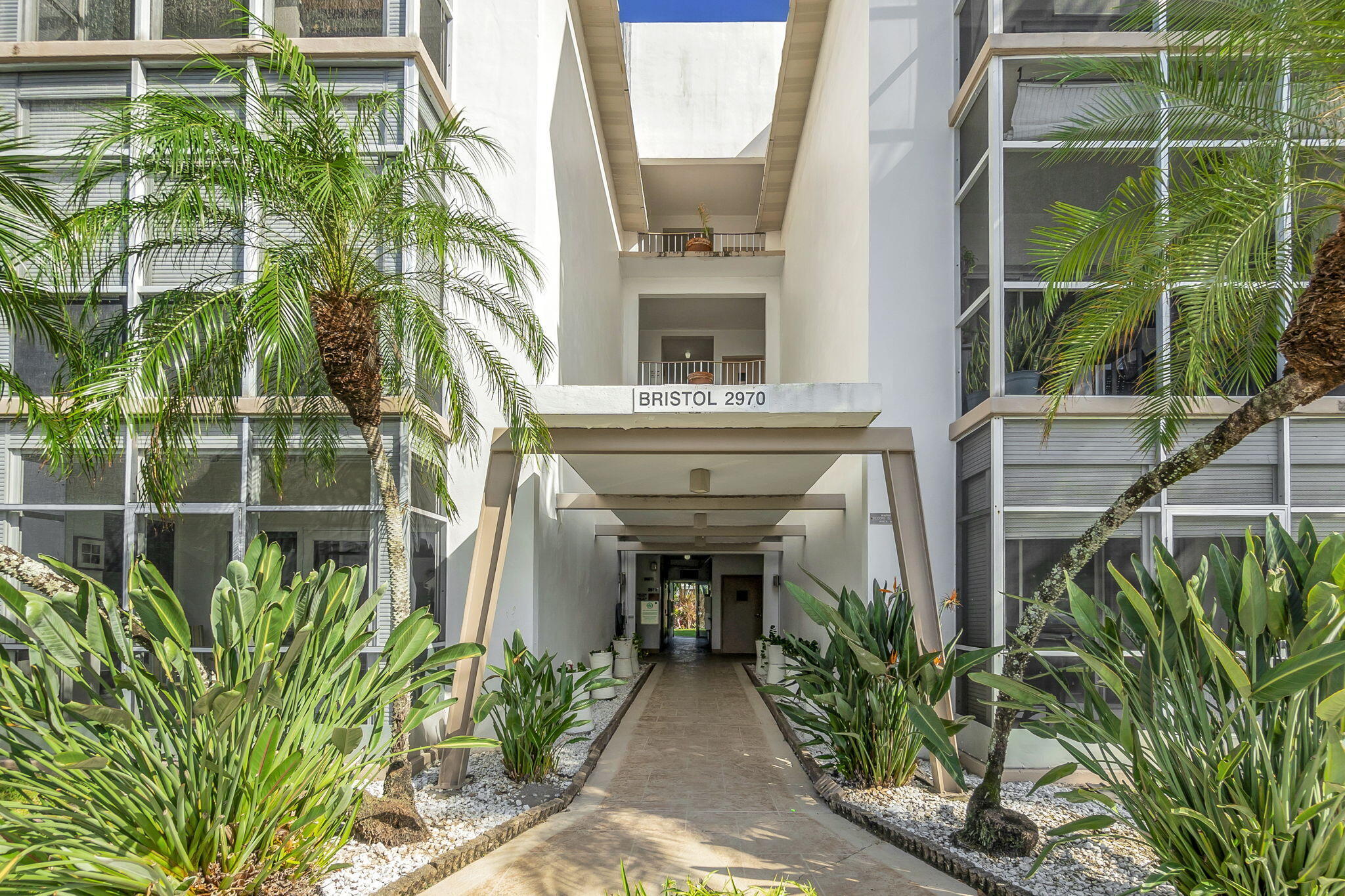 Oakland Park Condo: 2970 Northeast 16th Avenue