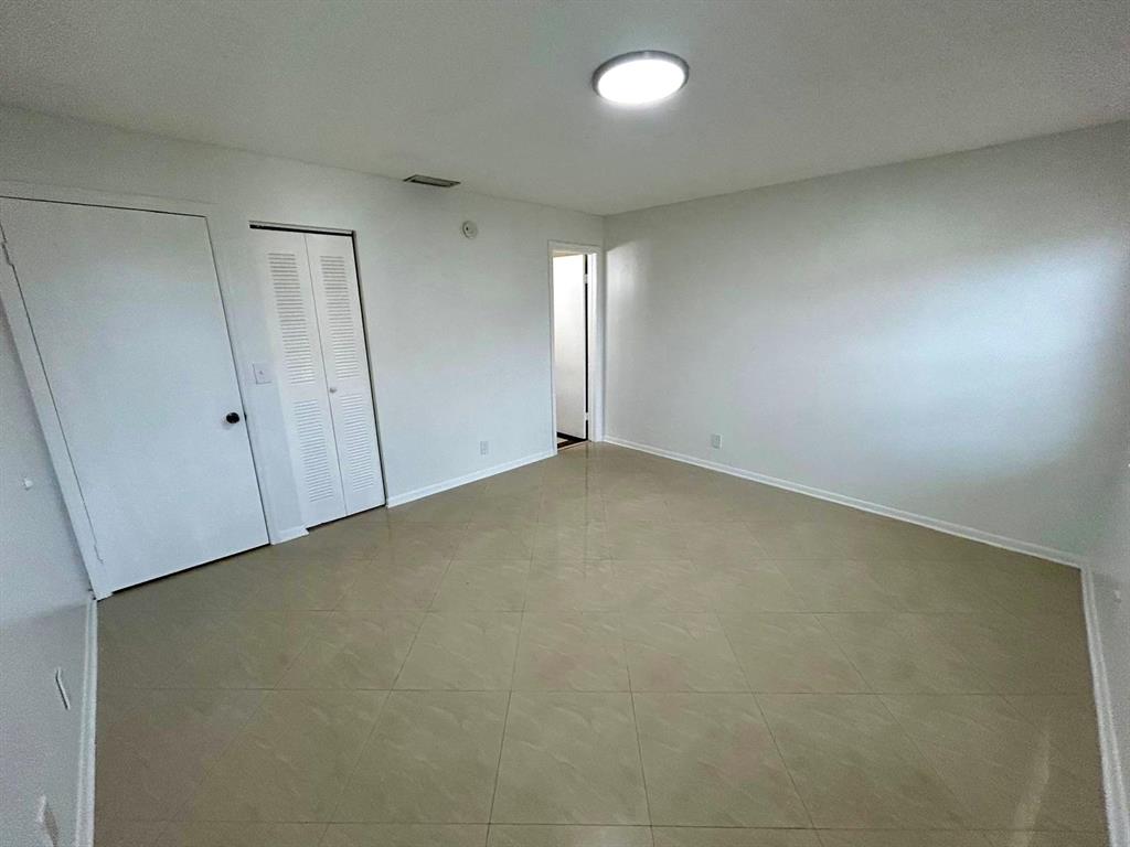 North Lauderdale Condo: 7931 Southgate Boulevard