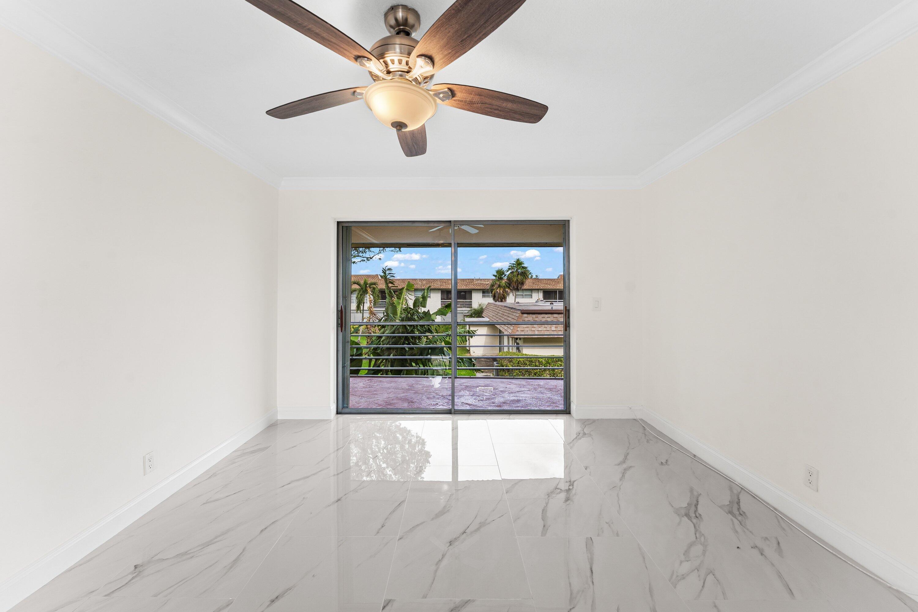 Boca Raton Condo: 9911 Sandalfoot Boulevard