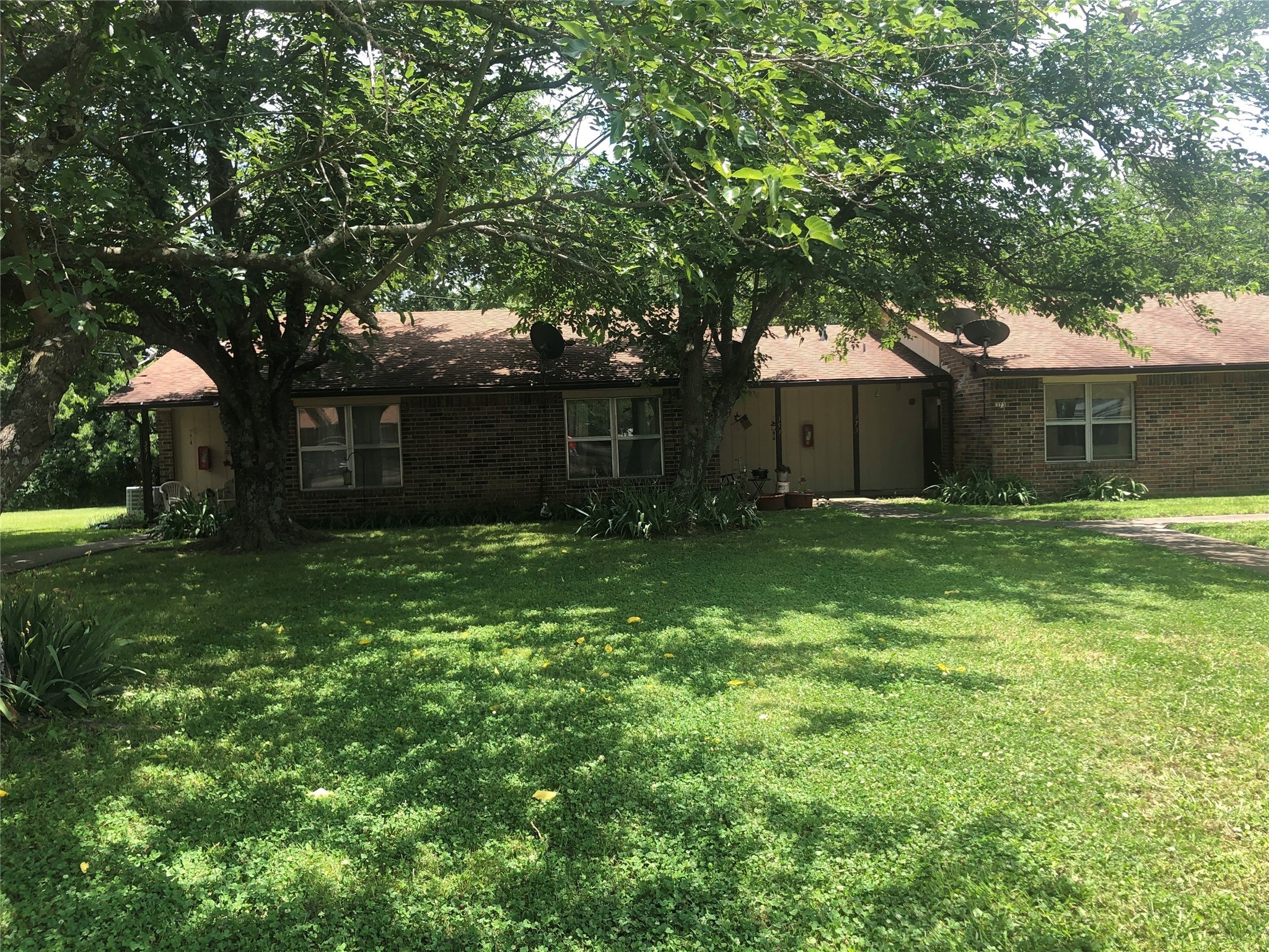 Wolfe City Condo: 709 Witt Street