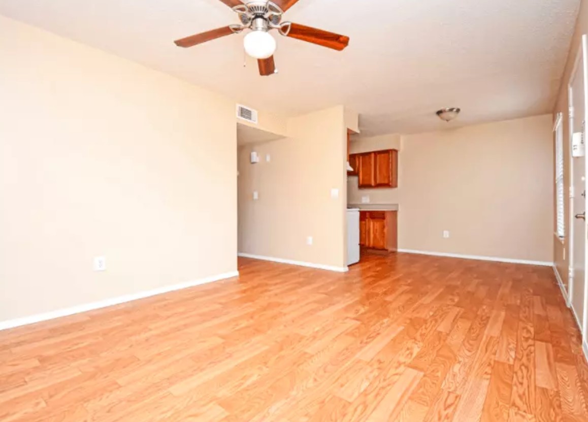 Athens Condo: 160 Gibson Road