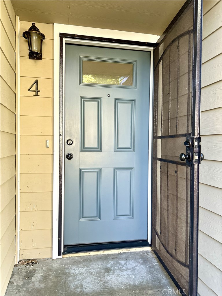 Newport Beach Condo: 4 Latitude Court